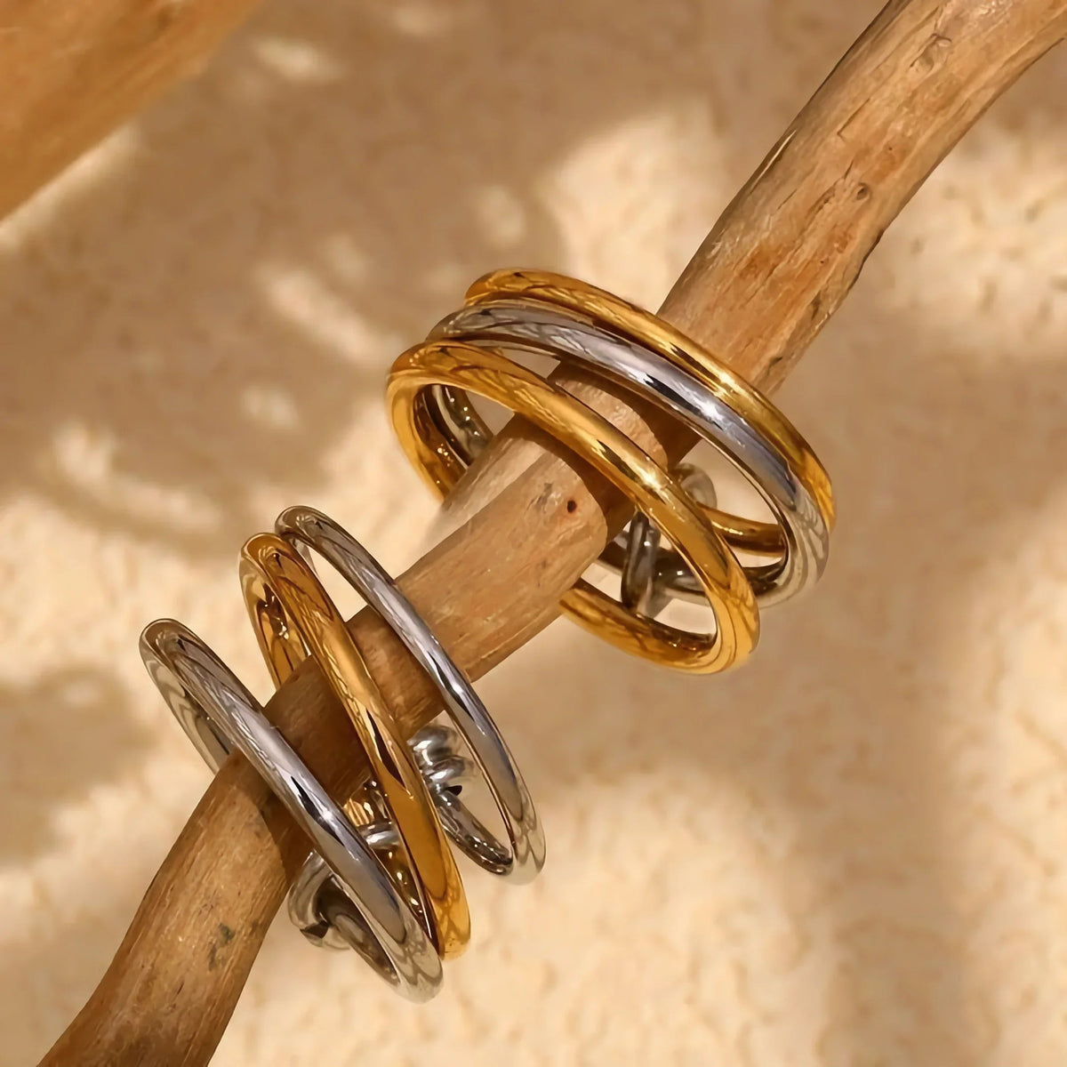 [Royal&Vicky]Gabriela Two-Tone Ring Stack