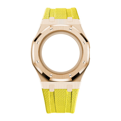 Uhrenarmband mit Vollverkleidung aus Stahlgehäuse und Fluorelastomer-Armband