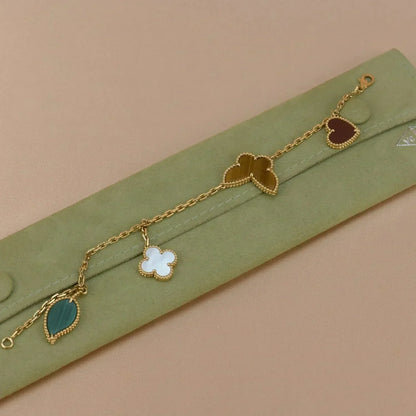 [ROYAL]LUCKY SPRING 5 MOTIF GOLD BRACELET