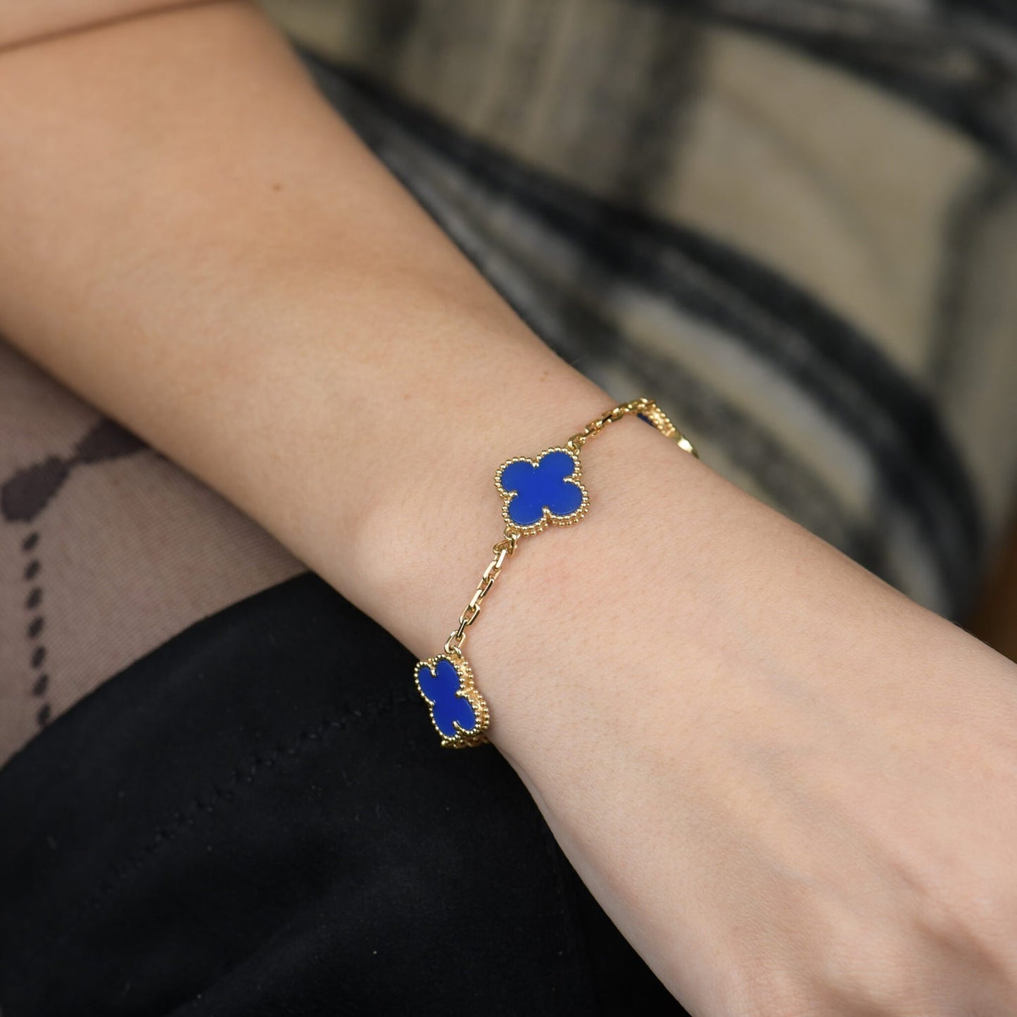 [ROYAL]CLOVER 5 MOTIFS BLUE AGATE BRACELET