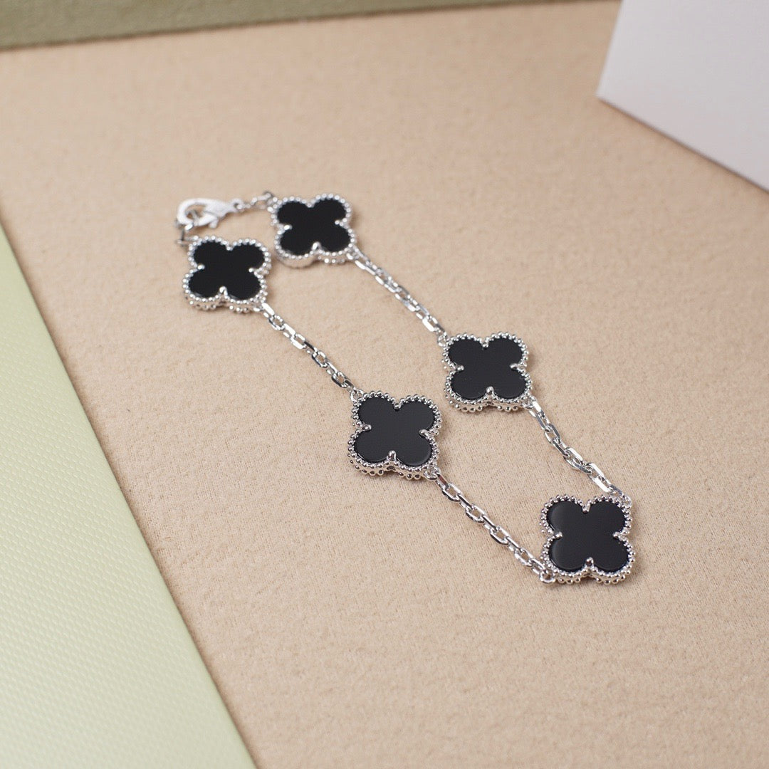 [ROYAL]CLOVER 5 MOTIF ONYXS  BRACELET SILVER