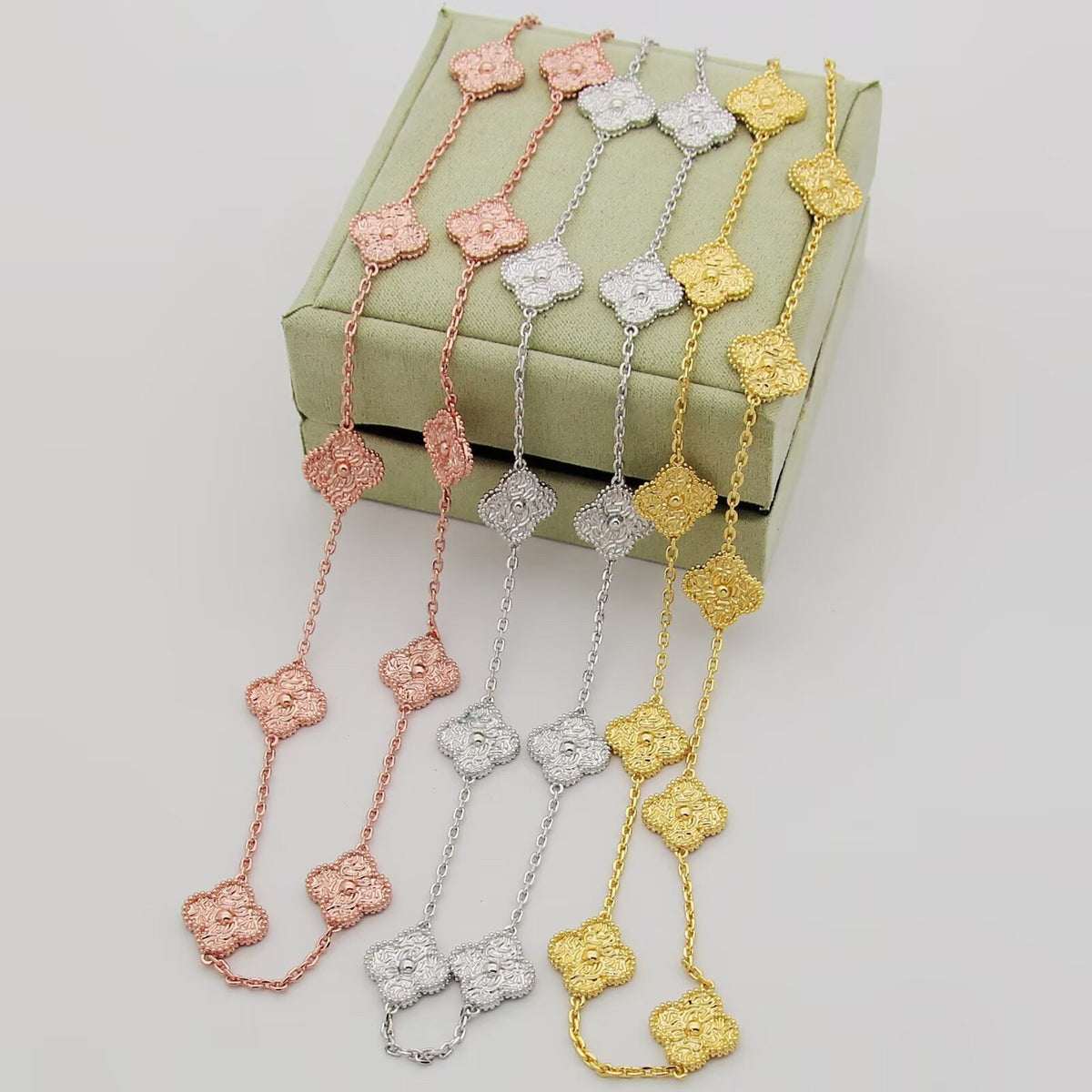 [Royal&Vicky]CLOVER 10 MOTIFS BRONZING NECKLACE