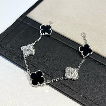 [ROYAL]CLOVER 5 MOTIF ONYXS DIAMOND BRACELET SILVER