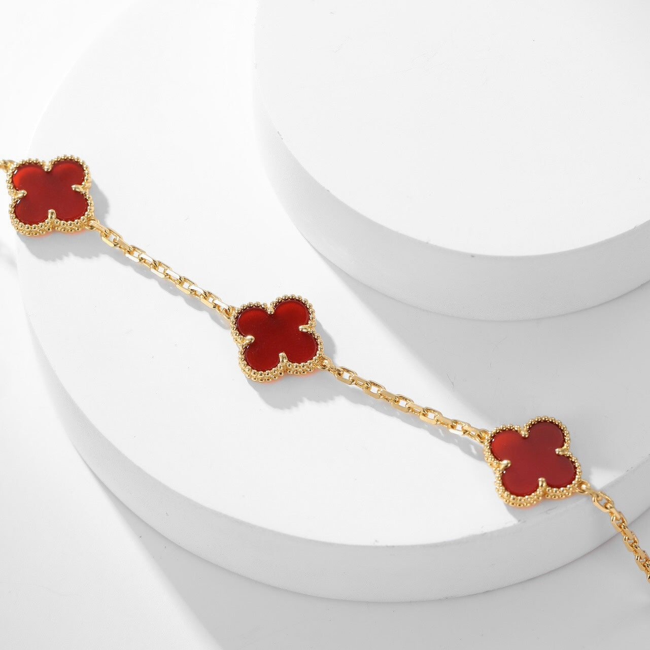 [ROYAL]CLOVER 10 MOTIFS CARNELIAN NECKLACE