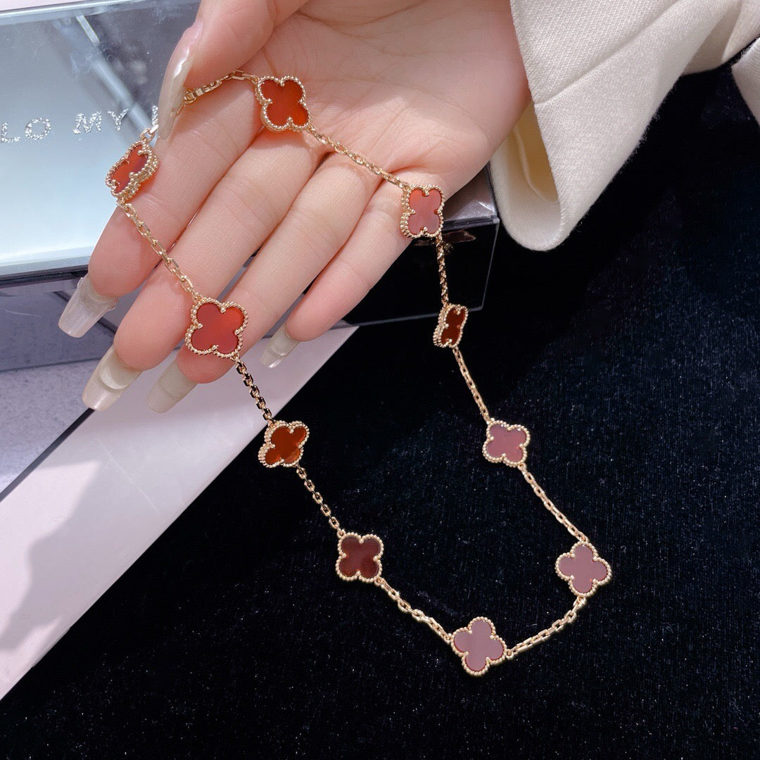 [ROYAL]CLOVER 10 MOTIFS CARNELIAN NECKLACE