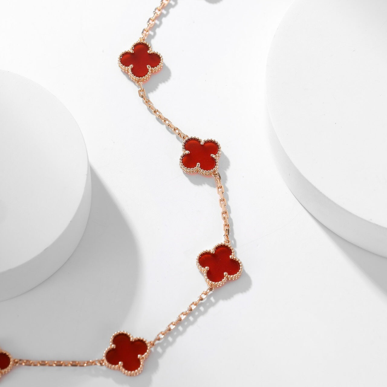 [ROYAL]CLOVER 10 MOTIFS CARNELIAN NECKLACE