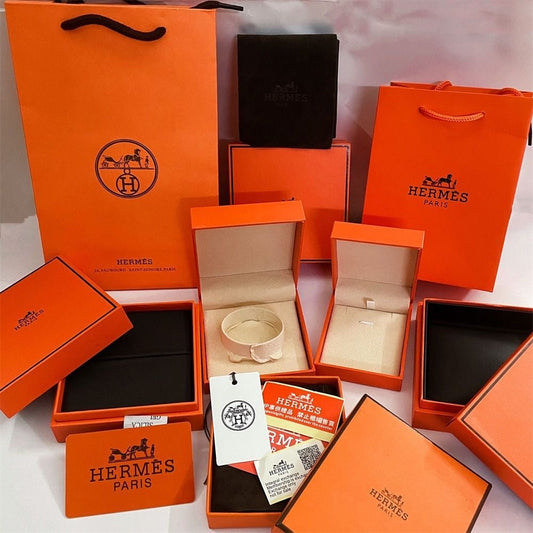 [Royal&Vicky]HM BRACELET NECKLACE RING BOX GIFT BAG