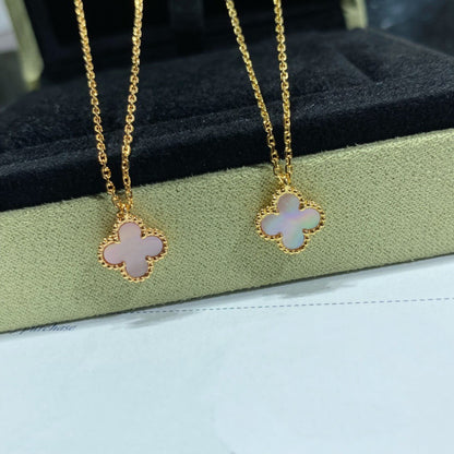 [Royal&Vicky]CLOVER 9.5MM PINK MOTHER OF PEARL SINGLE FLOWER NECKLACE
