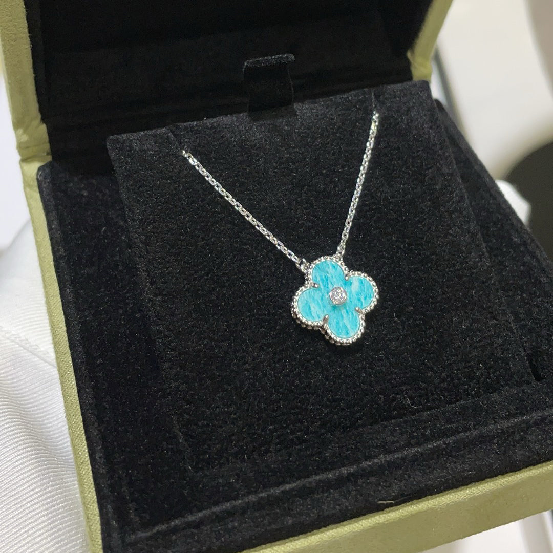 [ROYAL]CLOVER 15MM DIAMOND SVRES PORCELAIN  NECKLACE SILVER