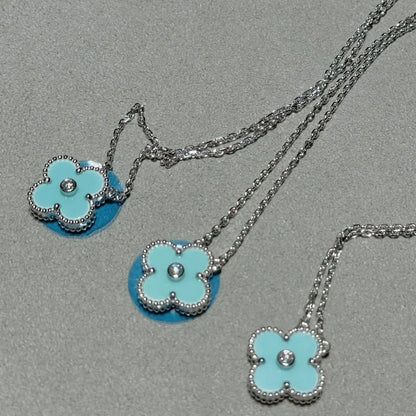 [ROYAL]CLOVER 1 DIAMOND LIGHT BLUE SILVER NECKLACE