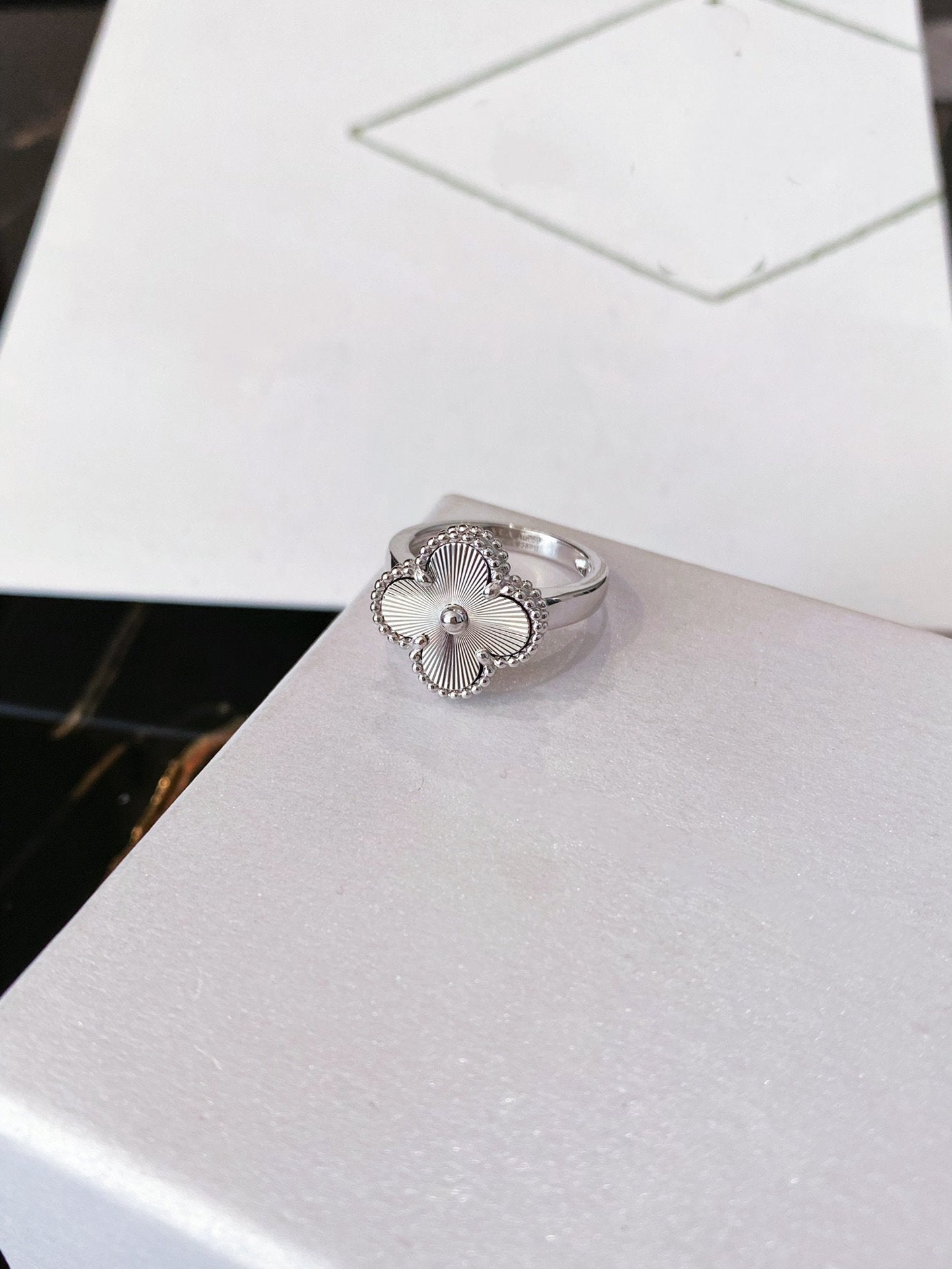 [ROYAL]CLOVER SILVER RING