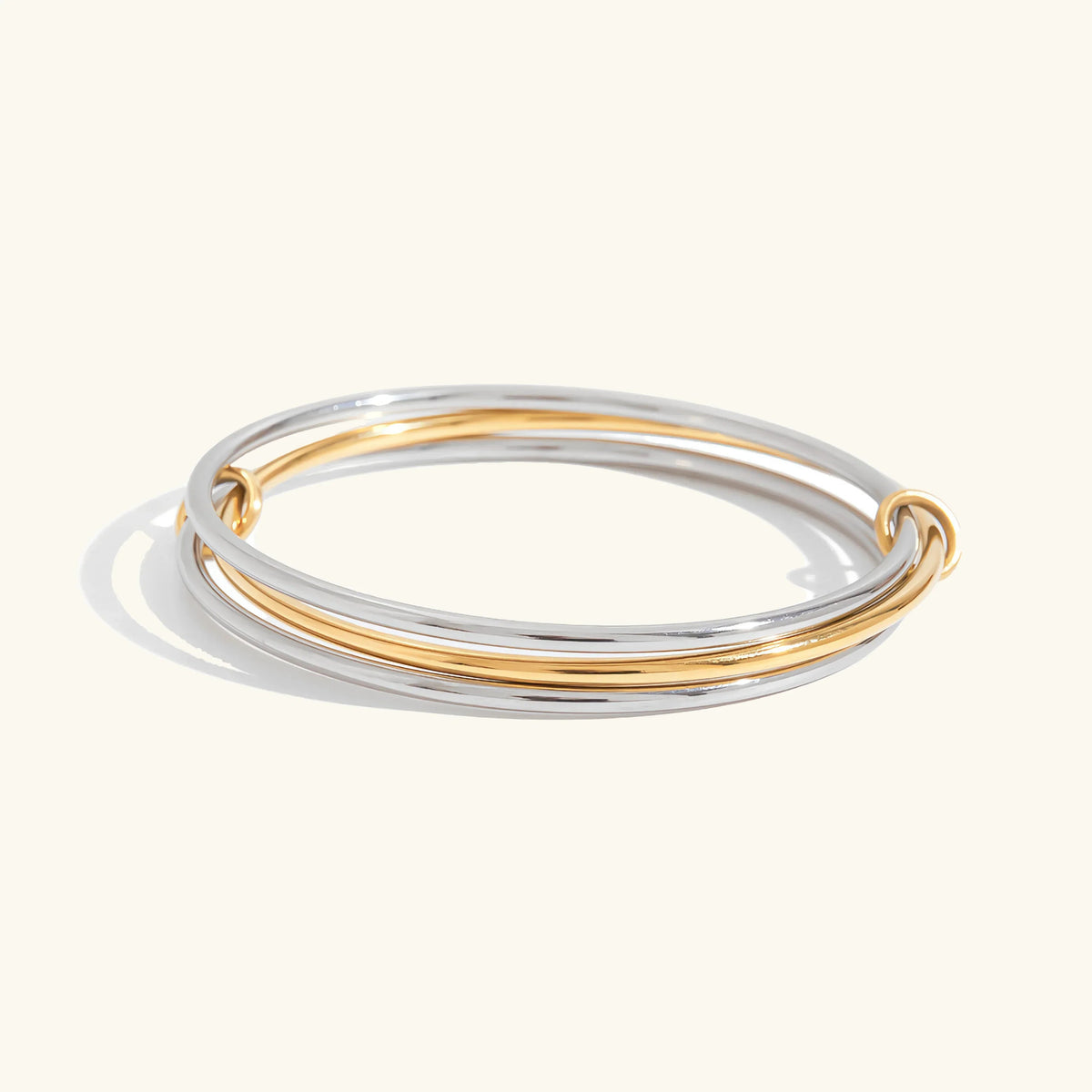 {
  "[Royal&Vicky]Romina Two Tone Stacked Bracelet": "[Royal&Vicky] ロミナ ツートーン スタックブレスレット"
}