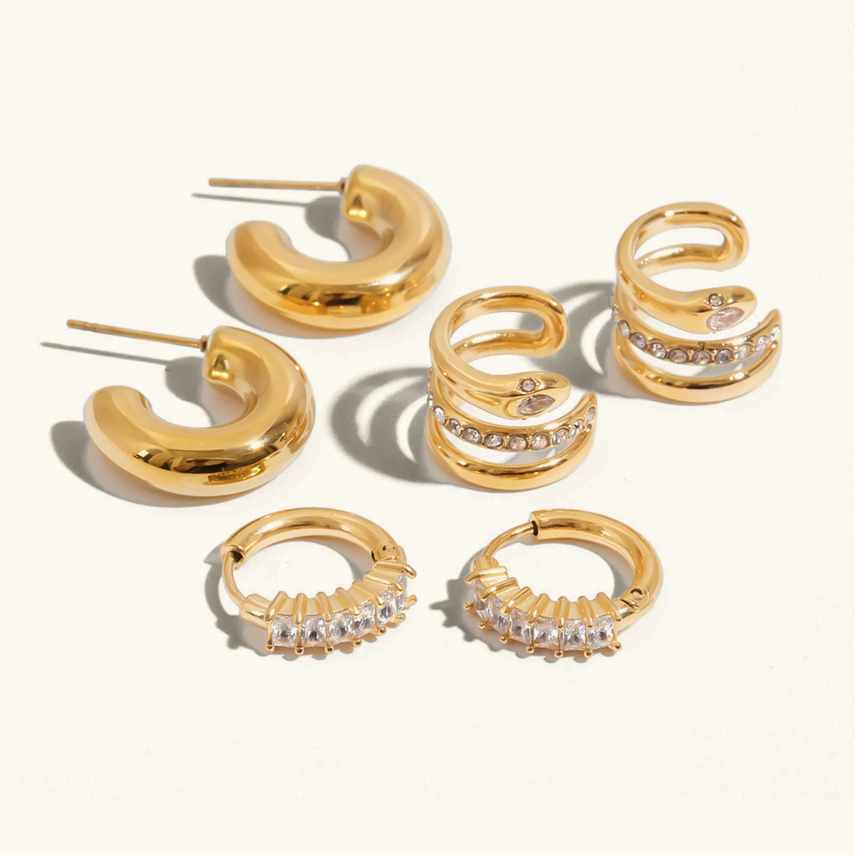 {
  "Royal&Vicky": "Royal&Vicky",
  "Orielle Staple Gold Earrings Bundle": "オリエル ステイプル ゴールドピアス セット"
}