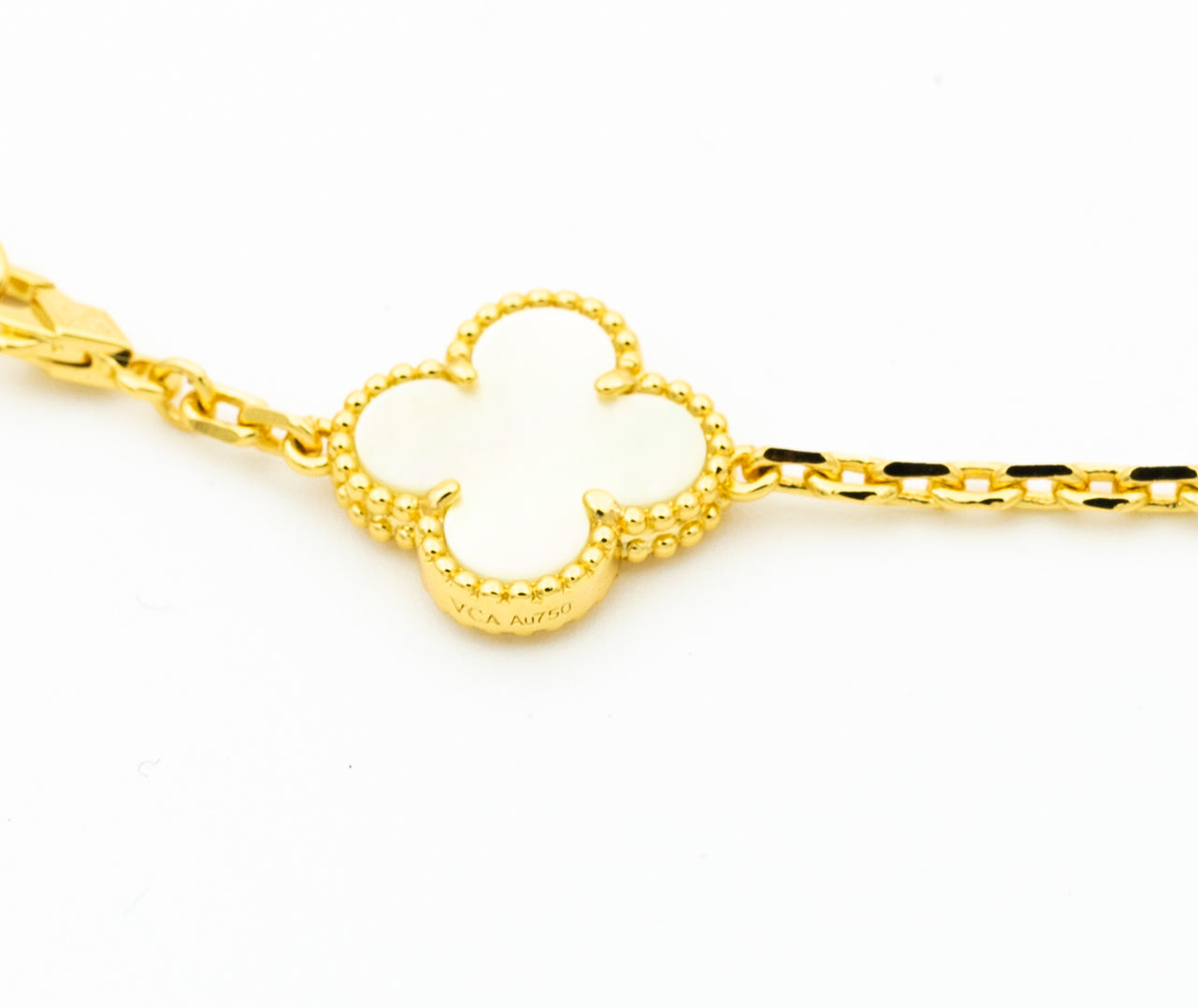 [ROYAL]CLOVER BRACELET 5 MOTIFS ONYX MOP