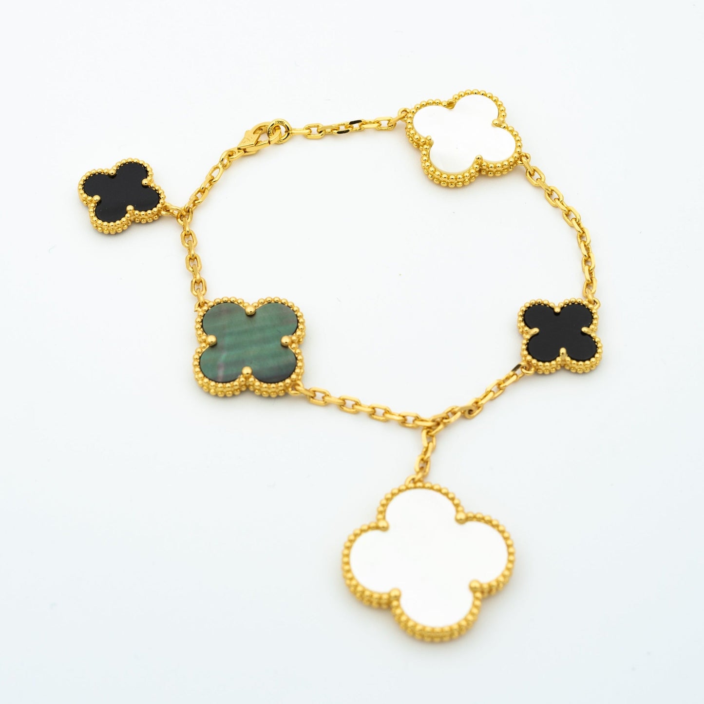 [ROYAL]CLOVER BRACELET 5 MOTIFS ONYX MOP