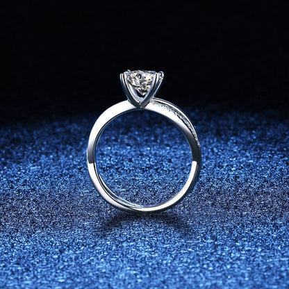 [Royal&Vicky]ELEGANT 4-PRONG CROSSOVER MOISSANITE ENGAGEMENT RING