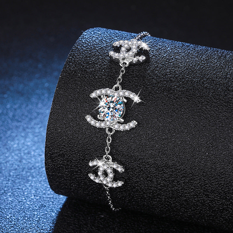 [Royal&Vicky]CLASSIC INTERLOCKING MOISSANITE BRACELET
