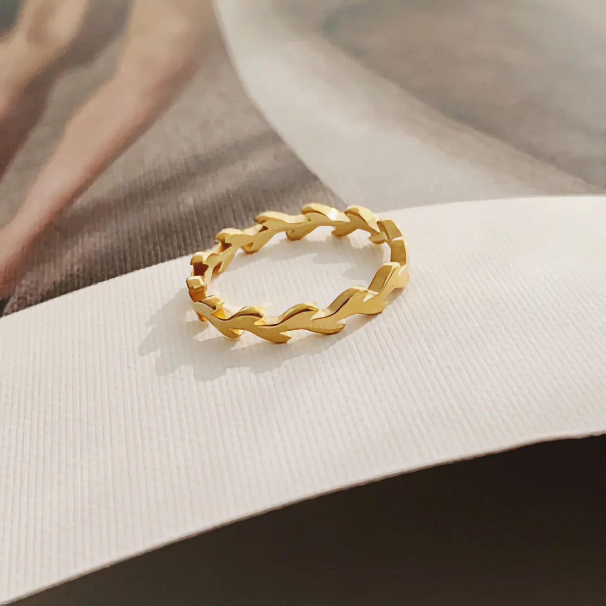 [Royal&Vicky]Rhea Golden Rebenring