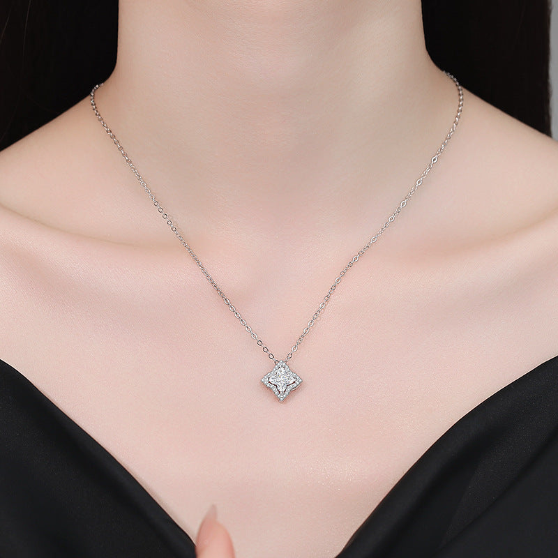 [Royal&Vicky]STAR-CLOVER MOISSANITE NECKLACE