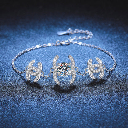 [Royal&Vicky]CLASSIC INTERLOCKING MOISSANITE BRACELET