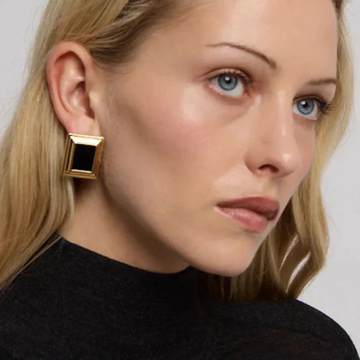 [Royal&Vicky]Sybil Gold-Emaille-Ohrringe
