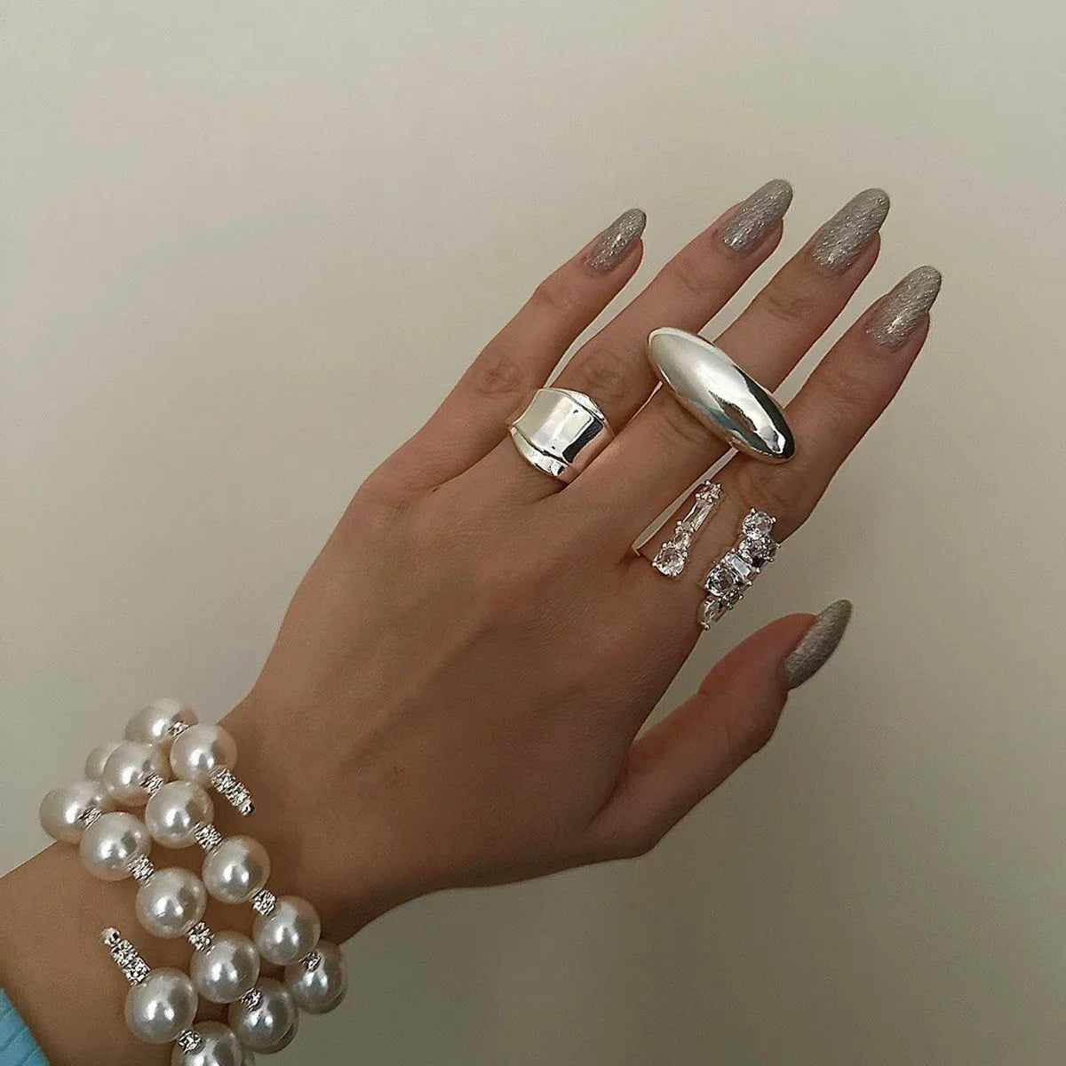 [Royal&Vicky]Lenora Goldring