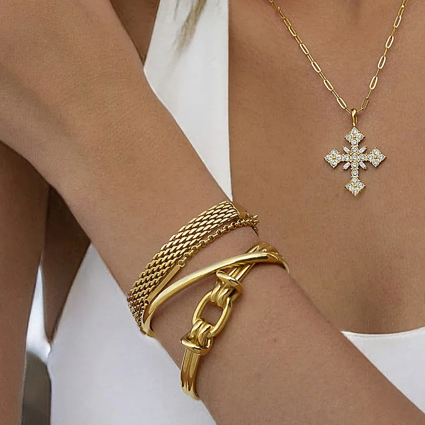 [Royal&Vicky]Luce Gold Knot Armreif