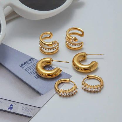 {
  "Royal&Vicky": "Royal&Vicky",
  "Orielle Staple Gold Earrings Bundle": "オリエル ステイプル ゴールドピアス セット"
}