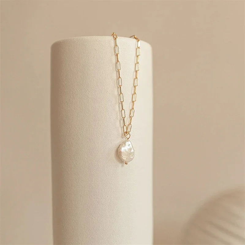 {
  "[Royal&Vicky]Angelica Freshwater Pearl Necklace": "[Royal&Vicky]アンジェリカ 淡水パールネックレス"
}