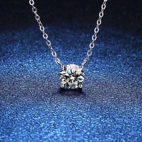 [Royal&Vicky]CLASSIC FOUR-PRONG SOLITAIRE MOISSANITE NECKLACE