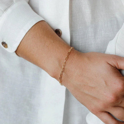 [Royal&Vicky]Maybelle Goldene Büroklammer-Kettenarmband