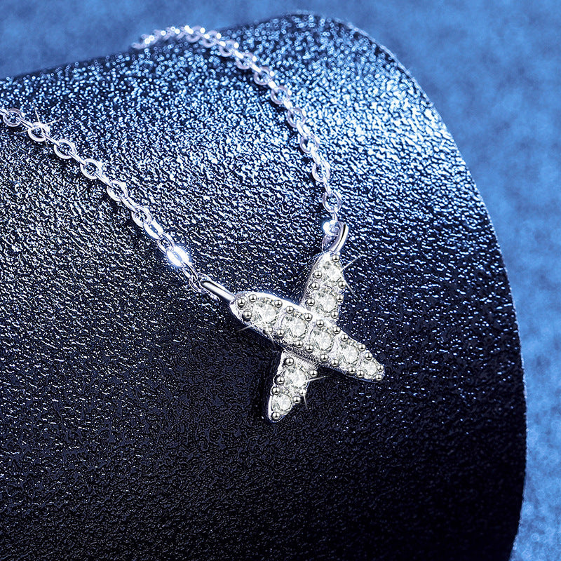 [Royal&Vicky]MODERN X-SHAPE PAVÉ MOISSANITE NECKLACE