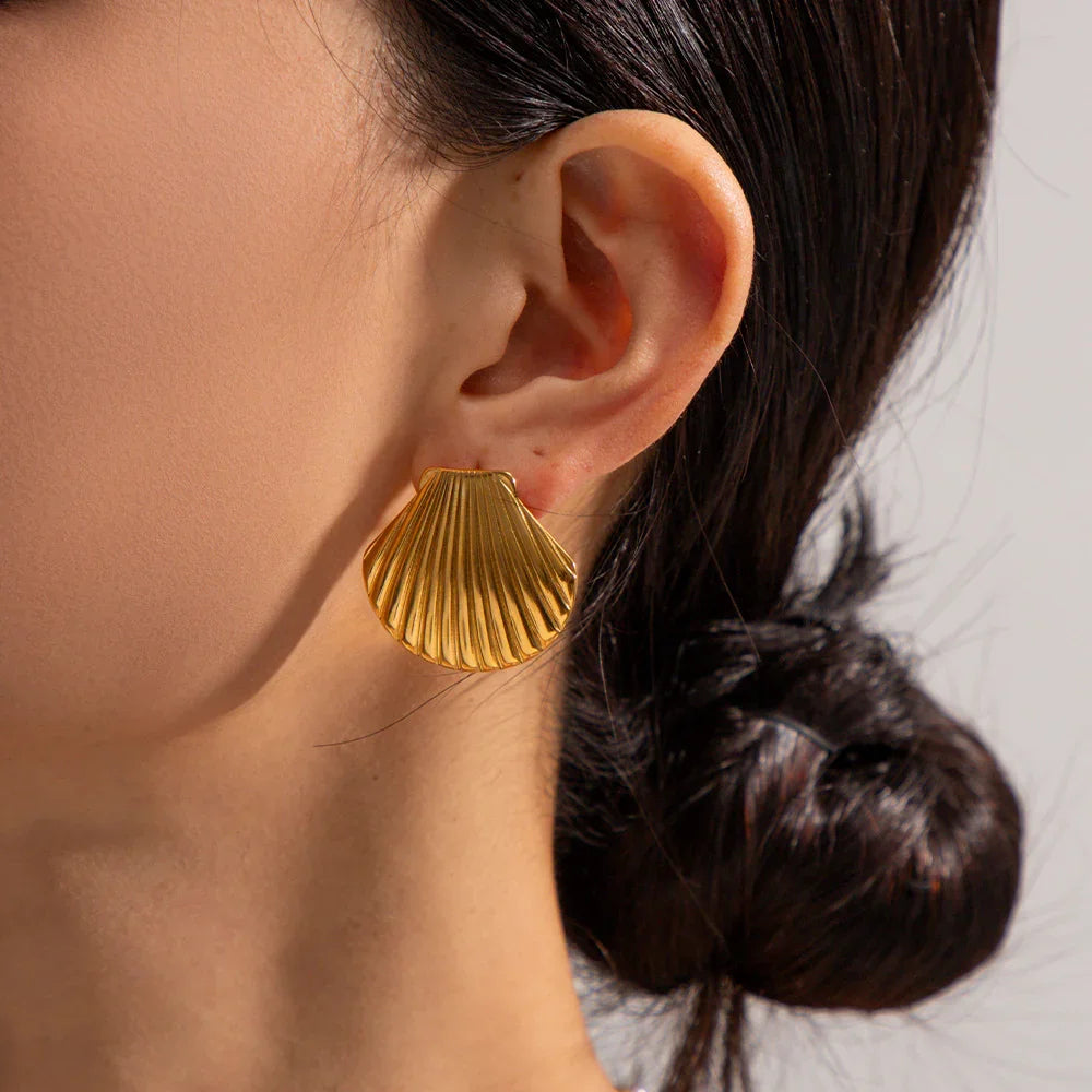 [Royal&Vicky]Nicole Muschel-Ohrringe Gold