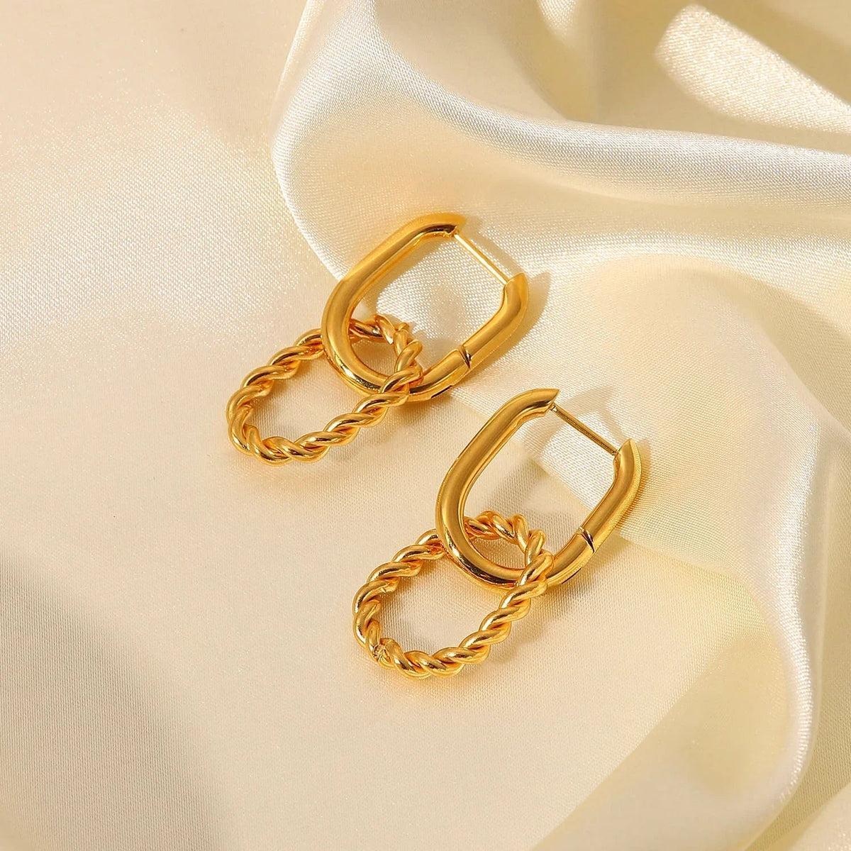 [Royal&Vicky]スカーディ ゴールドピアス