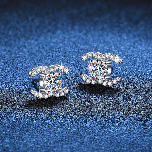 [Royal&Vicky]CHIC INTERLOCKING DOUBLE-C MOISSANITE STUD EARRINGS