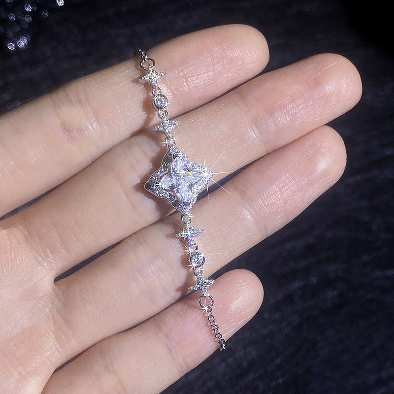 [Royal&Vicky]MARQUISE-CLOVER MOISSANITE BRACELET