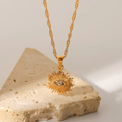 {
  "[Royal&Vicky]Solana Gold Necklace": "[Royal&Vicky] ソラナ ゴールド ネックレス"
}