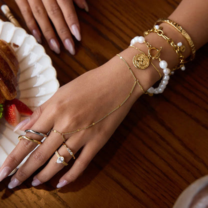 [Royal&Vicky]Mimi Golden Hand Chain