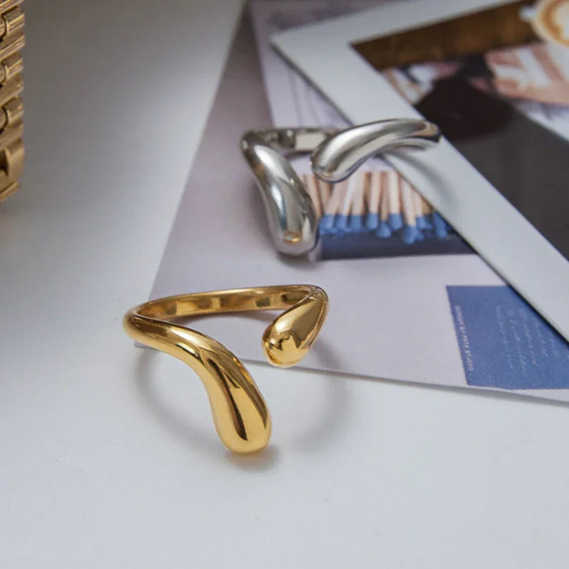 [Royal&Vicky]Diane gedrehter Bandring