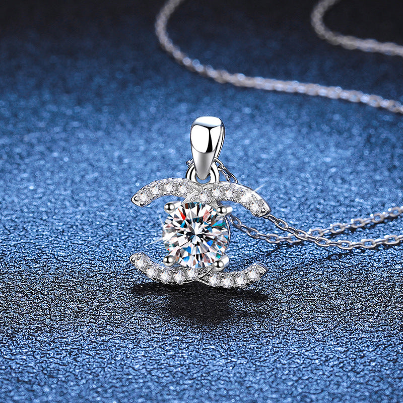 [Royal&Vicky]CLASSIC INTERLOCKING MOISSANITE PENDANT NECKLACE