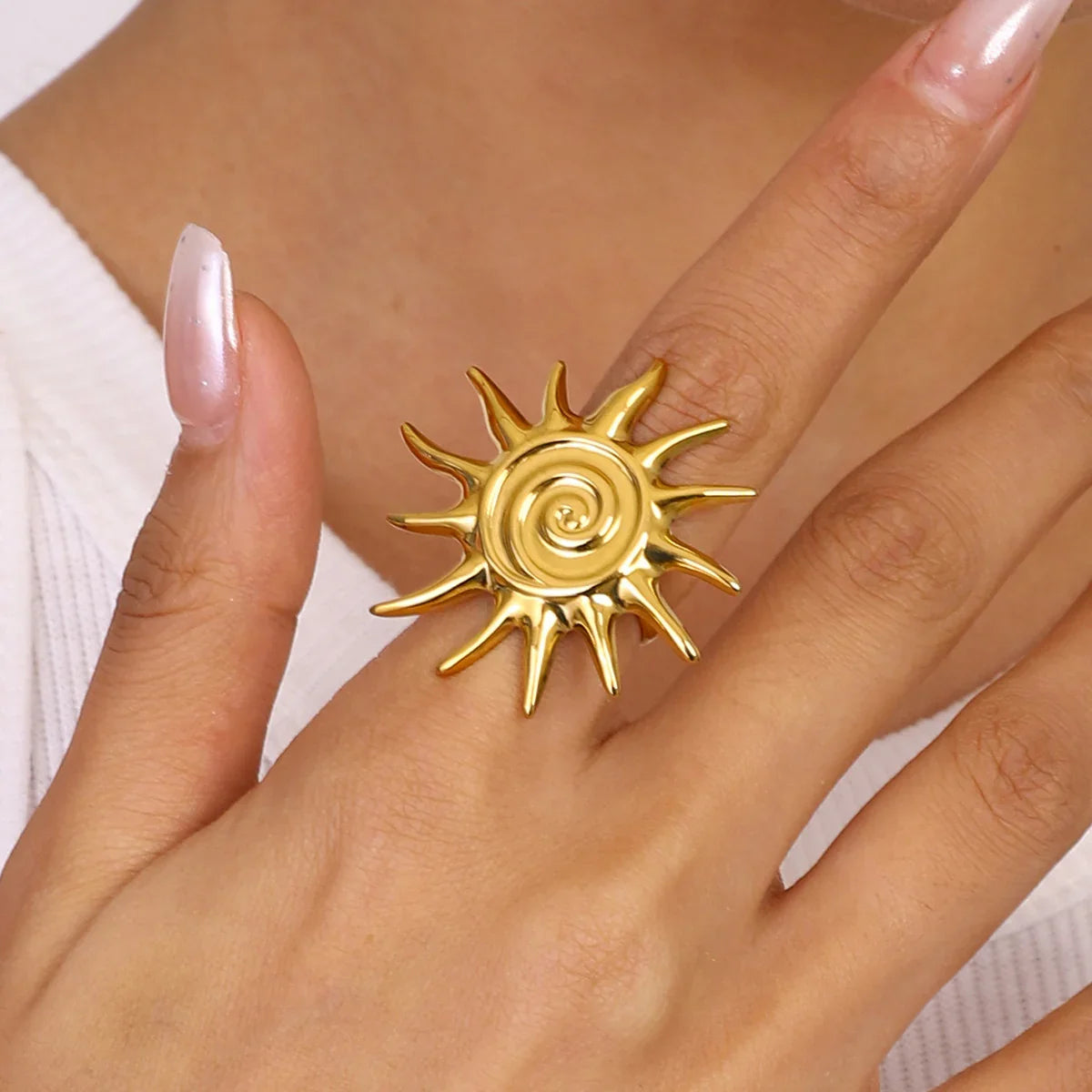 [Royal&Vicky]Solstice Goldene Sonnenring