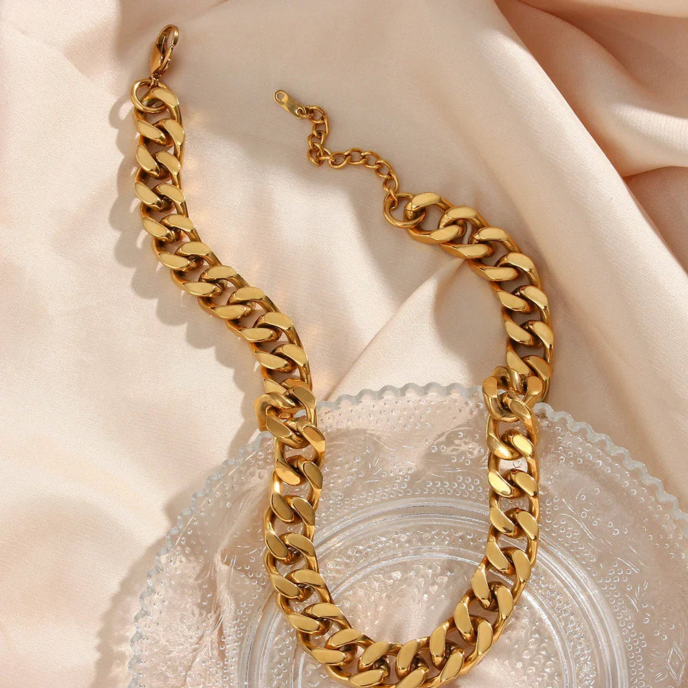 [Royal&Vicky]Gianna Statement-Kette