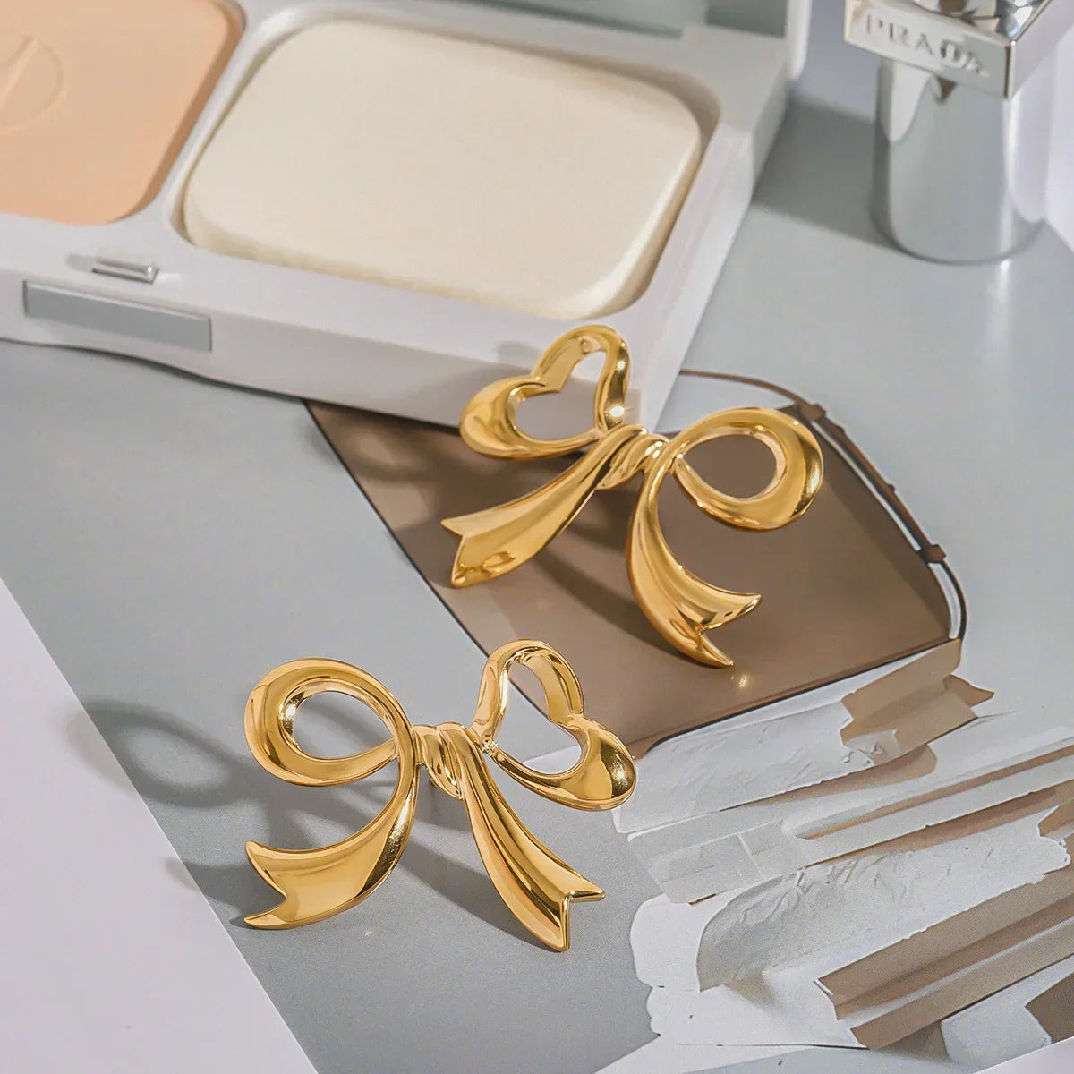 [Royal&Vicky]Carissa Gold Fliege Ohrringe