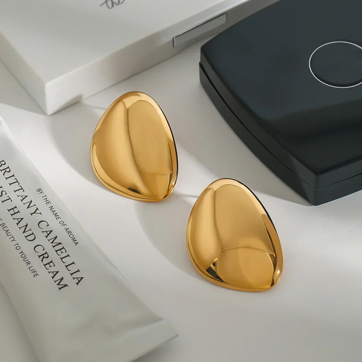 [Royal&Vicky]Carrie Chunky Bohnen-Goldohrringe