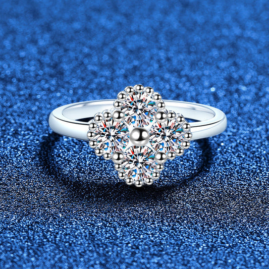 [Royal&Vicky]ELEGANT FOUR-LEAF CLOVER MOISSANITE RING