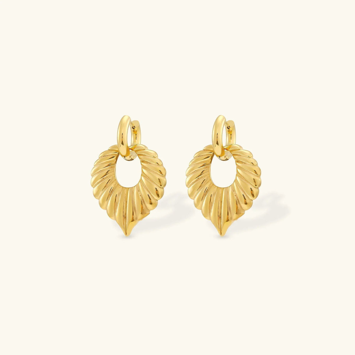 {
  "[Royal&Vicky]Penelope Leaf Earrings": "[Royal&Vicky]ペネロペ・リーフ・イヤリング"
}