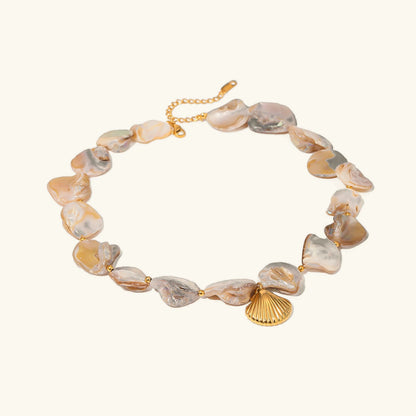 {
  "[Royal&Vicky]Aquamarine Seashell Necklace": "[Royal&Vicky] アクアマリン・シーシェルネックレス"
}