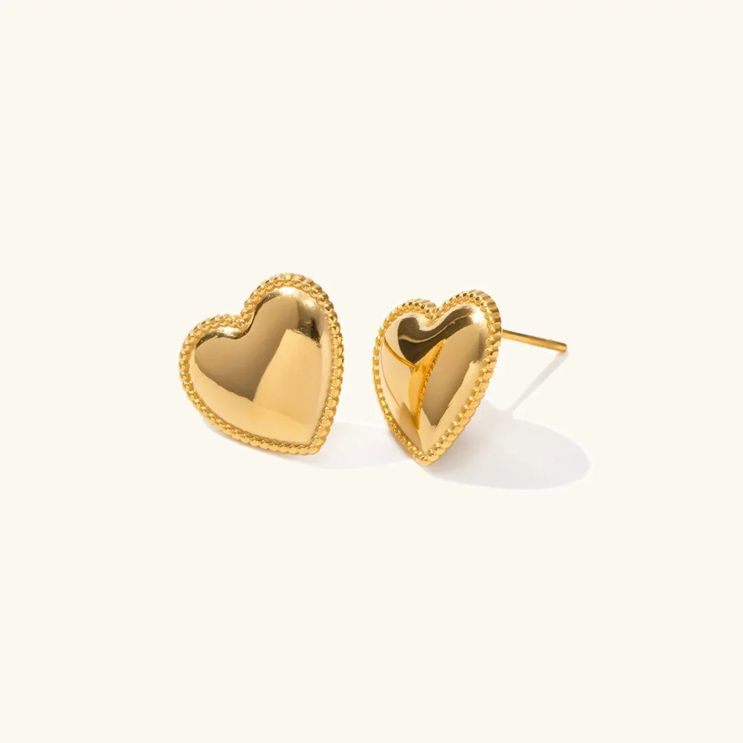 [ロイヤル＆ヴィッキー] ルースハートゴールドピアス