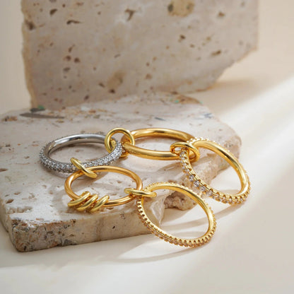 [Royal&Vicky]Blaise Ring mit gestapelten Diamanten
