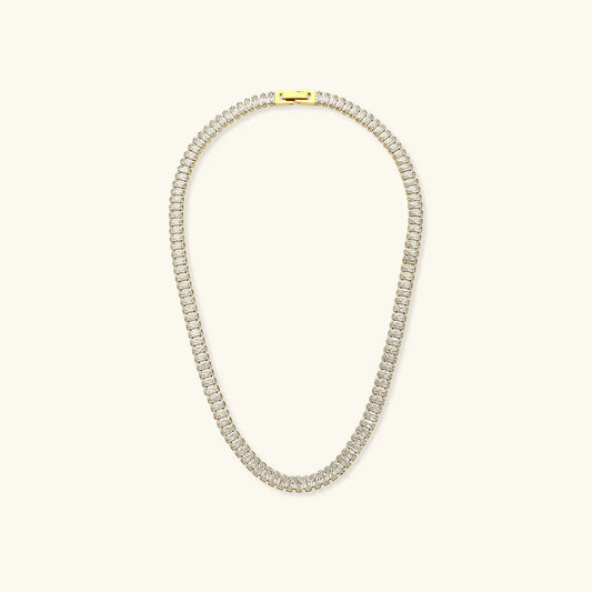 {
  "Royal&Vicky": "ゾーラ ダイヤモンドネックレス"
}